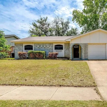 Buy this 3 bed house on 861 Skelly Street in Crowley, TX 76036
