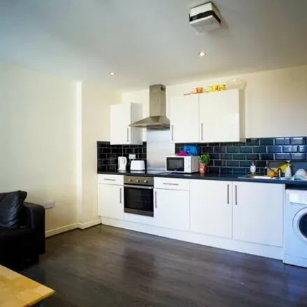 Image 3 - The Croft Apartments, Lee Croft, Sheffield, S1 2DY, United Kingdom - Apartment for rent