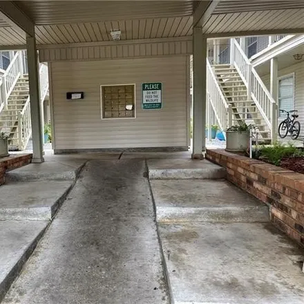 Image 2 - 4784 Pontchartrain Drive, North Shore, St. Tammany Parish, LA 70458, USA - Condo for rent