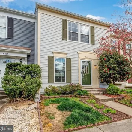 Image 1 - 6581 Old Carriage Drive, Franconia, Fairfax County, VA 22315, USA - Townhouse for sale