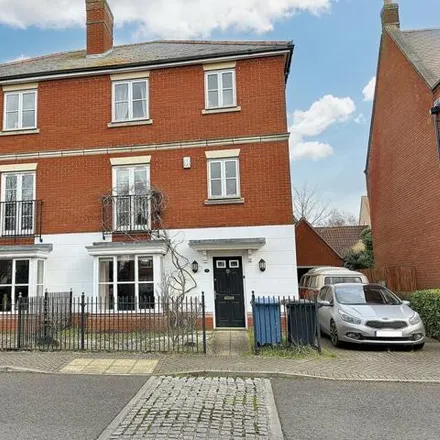 Buy this 5 bed townhouse on Mansbrook Boulevard in Ipswich, IP3 9GH