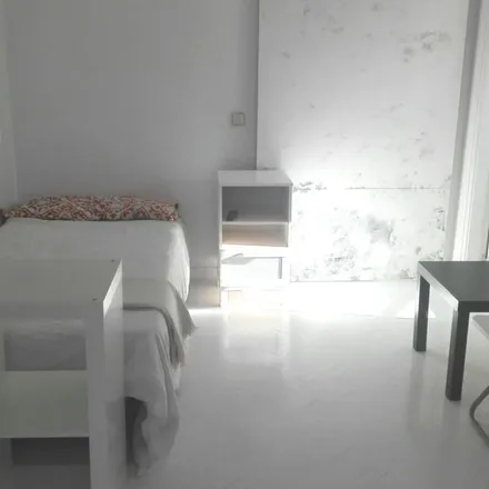 Rent this 1 bed apartment on Calle Miño in 28670 Villaviciosa de Odón, Spain
