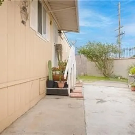 Image 6 - Imperial Highway, Studebaker, Norwalk, CA 90650, USA - Apartment for sale