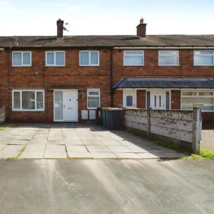 Buy this 3 bed townhouse on 9 Layton Road in Preston, PR2 1PU