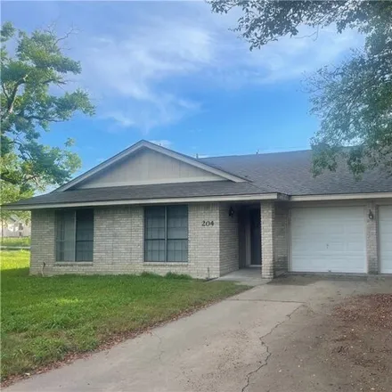 Rent this 3 bed house on 204 Lancaster St in Victoria, Texas