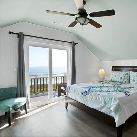 Rent this 6 bed house on North Topsail Beach