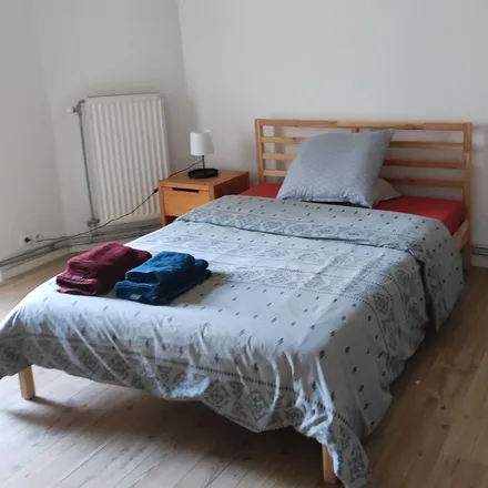 Rent this 1 bed room on Avenue de l'Hôpital Français - Frans Gasthuislaan 12 in 1083 Ganshoren, Belgium
