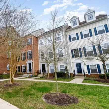 Image 3 - 5553 Hartfield Avenue, Suitland, MD 20746, USA - House for sale