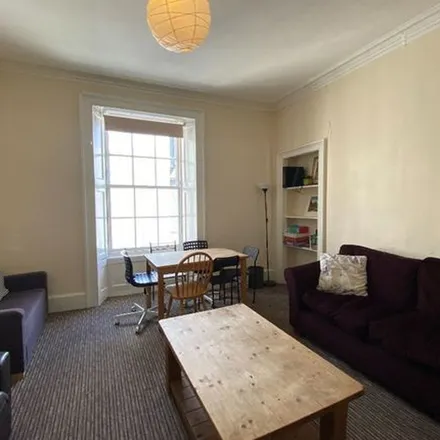 Image 3 - 77 Princes Street, City of Edinburgh, EH2 2DF, United Kingdom - Apartment for rent