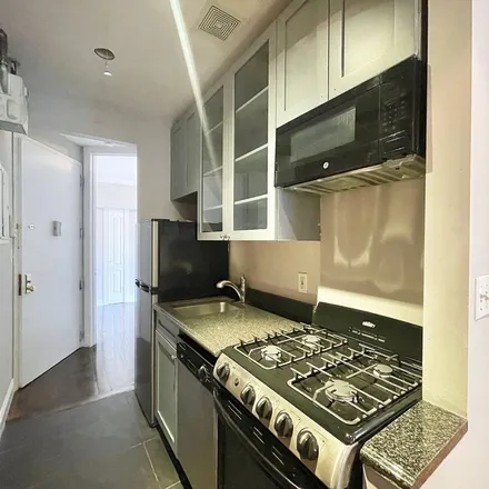 Rent this 3 bed apartment on 327 East 17th Street in New York, NY 10003