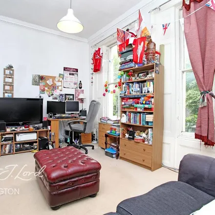 Image 6 - 57-61a St. Paul's Road, London, N1 2LL, United Kingdom - Apartment for rent