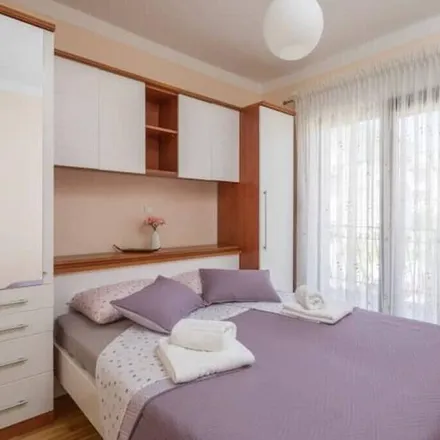 Rent this 3 bed apartment on Kaštel Novi in Cesta dr. Franje Tuđmana, 21216 Grad Kaštela