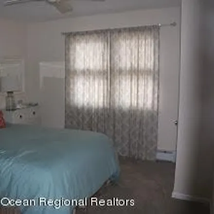 Image 7 - 21 Pershing Boulevard, Lavallette, Ocean County, NJ 08735, USA - House for rent