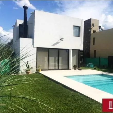 Buy this 3 bed house on Calle 35 in Villa Catalina, Córdoba