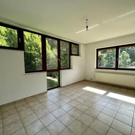 Rent this 5 bed apartment on Markt 12 in 3080 Tervuren, Belgium