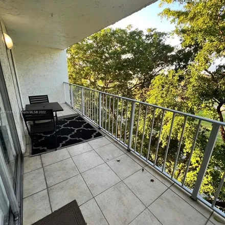 Image 7 - 645 Northeast 64th Street, Bayshore, Miami, FL 33138, USA - Apartment for rent