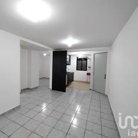 Buy this 2 bed apartment on Avenida Licenciado Javier Rojo Gómez in Iztacalco, 08500 Mexico City