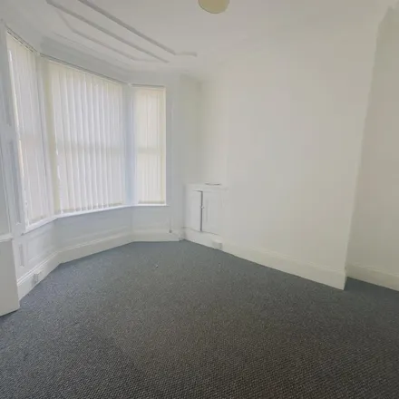 Rent this 2 bed apartment on 22 Edinburgh Road in Liverpool, L7 8RD