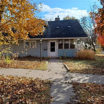 Buy this 3 bed house on 2081 Reaney Avenue in Saint Paul, MN 55119