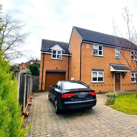 Rent this 4 bed house on 15 Burlish Avenue in Ulverley Green, B92 8BF