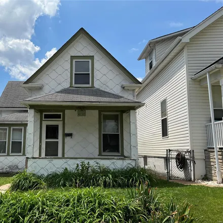 Buy this 2 bed house on 4130 Osceola Street in Saint Louis, MO 63116