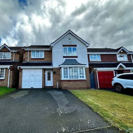 Rent this 4 bed house on 4 Bridgewater Close in Telford, TF4 3TP