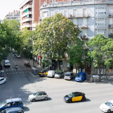 Rent this 5 bed apartment on Carrer d'Aragó in 400, 08001 Barcelona