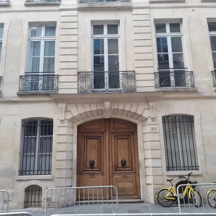 Image 2 - 32 Rue Saint-Guillaume, 75007 Paris, France - Apartment for rent
