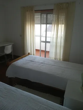 Rent this 1 bed apartment on Rua João Azevedo in 2825-446 Costa da Caparica, Portugal