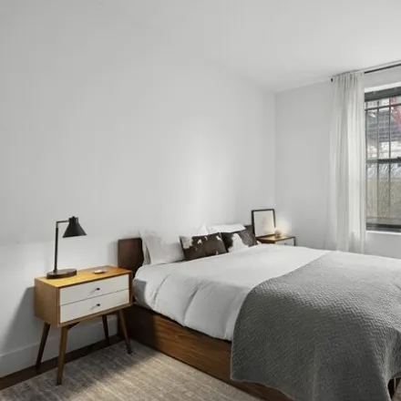 Image 5 - 111 Morton St Apt Gb, New York, 10014 - Apartment for sale