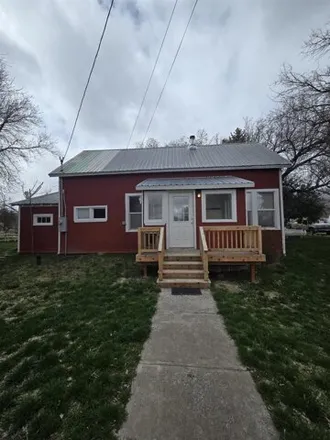 Buy this 2 bed house on 482 Washington Street in Cedarville, Modoc County