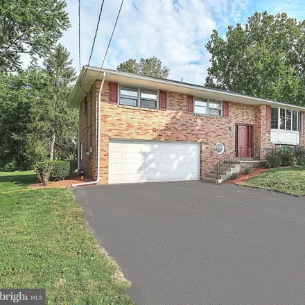 Buy this 4 bed house on 2139 Dorwood Drive in Weigelstown, Dover Township