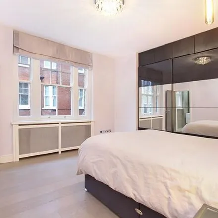 Image 8 - Admiral Court, 45 Blandford Street, London, W1U 8EN, United Kingdom - Apartment for rent