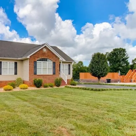 Buy this 4 bed house on 270 Frost Drive in Concord, Campbell County