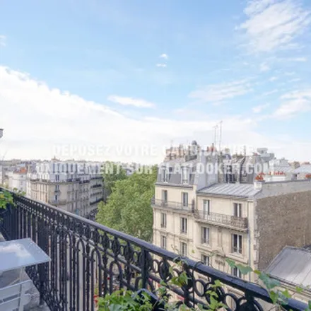 Rent this 4 bed apartment on Jules Joffrin in ligne 12 Direction Mairie d'Issy, Rue Ordener