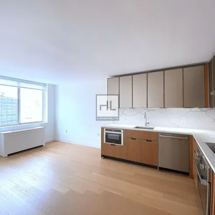 Rent this 1 bed apartment on 431 East 53rd Street in New York, NY 10022