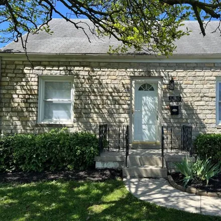 Buy this 3 bed house on 195 Letchworth Ave in Columbus, Ohio