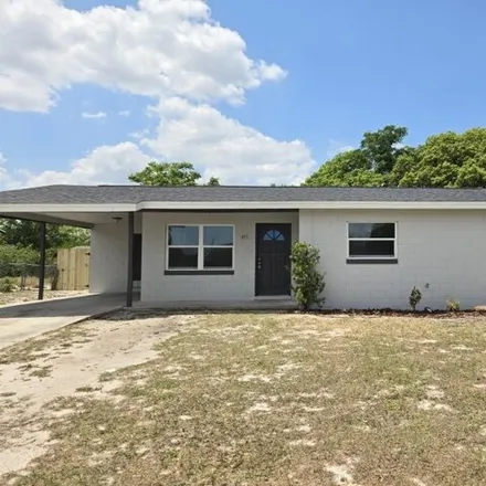 Rent this 3 bed house on 475 King Street in Polk County, FL 33853