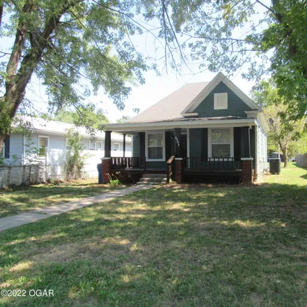 Buy this 2 bed house on 2205 South Adele Avenue in Joplin, MO 64804