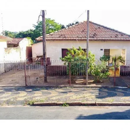 Buy this 2 bed house on Rua Ângelo Trindade in Centro, Araras - SP
