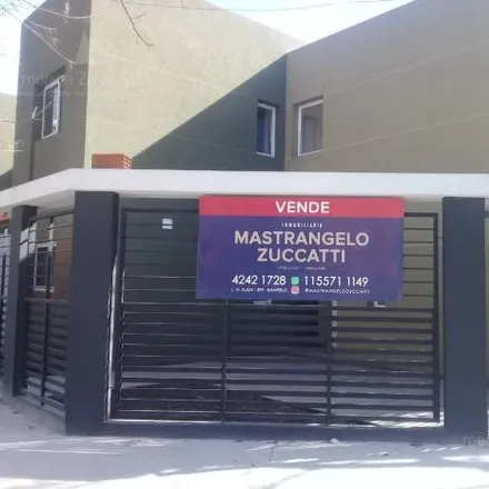 Buy this 3 bed house on Cangallo y Ángel Gallardo in Cangallo, Partido de Lomas de Zamora