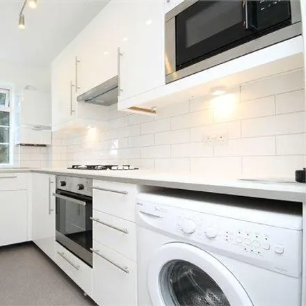 Image 2 - Ashford Court, Ashford Road, London, NW2 6TP, United Kingdom - Apartment for rent