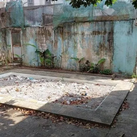 Rent this 5 bed house on Rua Bolivar in Boqueirão, Santos - SP
