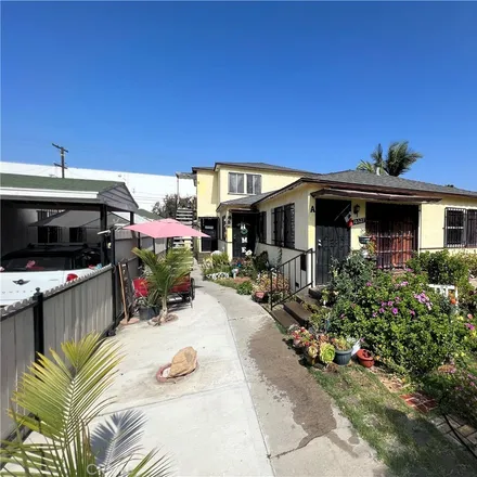 Buy this studio townhouse on 10327 Stanford Avenue in South Gate, CA 90280