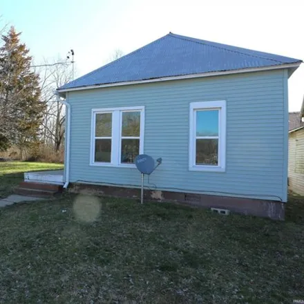 Buy this 2 bed house on 375 South Main Street in Veedersburg, Fountain County