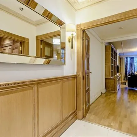 Image 3 - Strathmore Court, 143 Park Road, London, NW8 7HT, United Kingdom - Apartment for rent