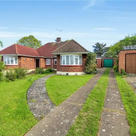 Image 1 - Thorndon Park Crescent, Leigh on Sea, SS9 4RG, United Kingdom - Duplex for sale