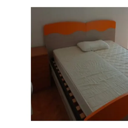 Rent this 5 bed room on Via Fratelli Perini in 7, 38122 Trento TN