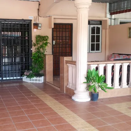 Rent this 4 bed house on Seri Manjung in Taman Desa Bayu, MY