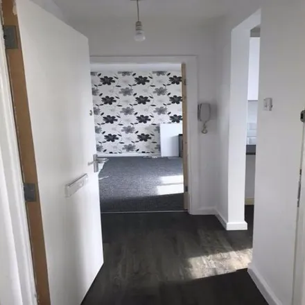 Image 9 - Simon Close, Nuneaton, CV11 4JP, United Kingdom - Apartment for rent